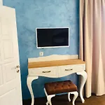 Sunny Apartment *